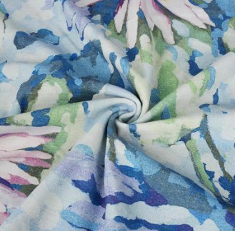 プロセスから機能へ: 現代の繊維産業におけるポリエステル捺染生地の応用